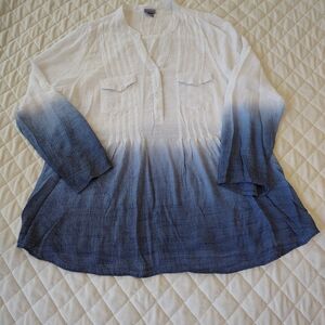 Laura Scott Blue and White Ombre Blouse Size 1X.